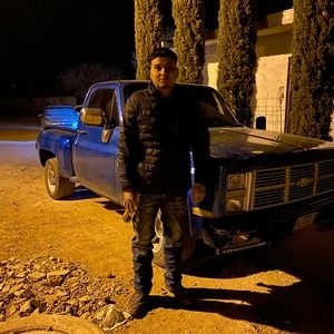 Meet your Posher, Edgar